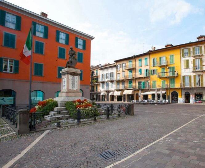 La Casa Di Cate Apartman Sarnico Kültér fotó